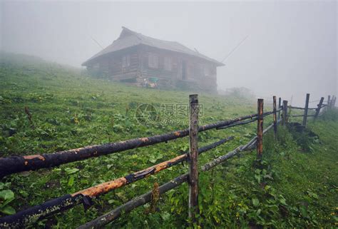 山坡地房子